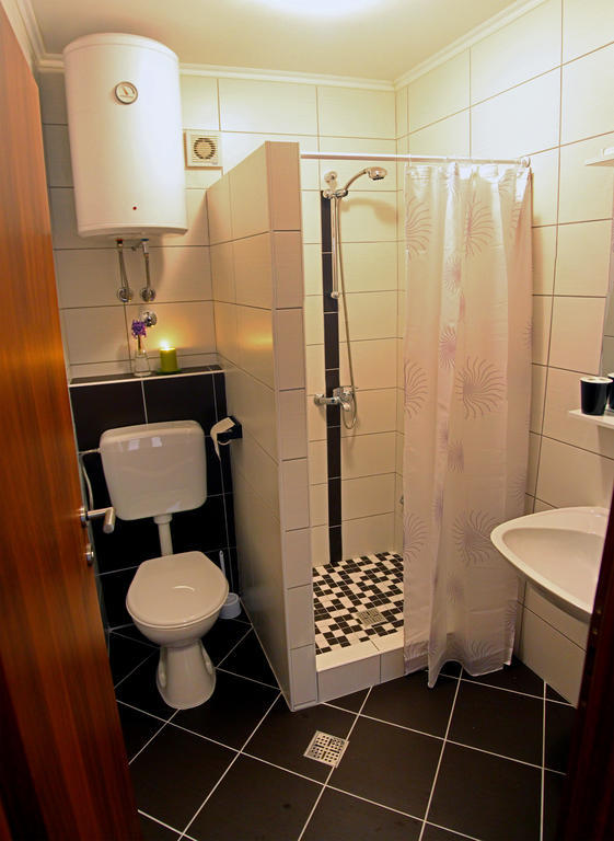 מוסטר Guesthouse Liska חדר תמונה