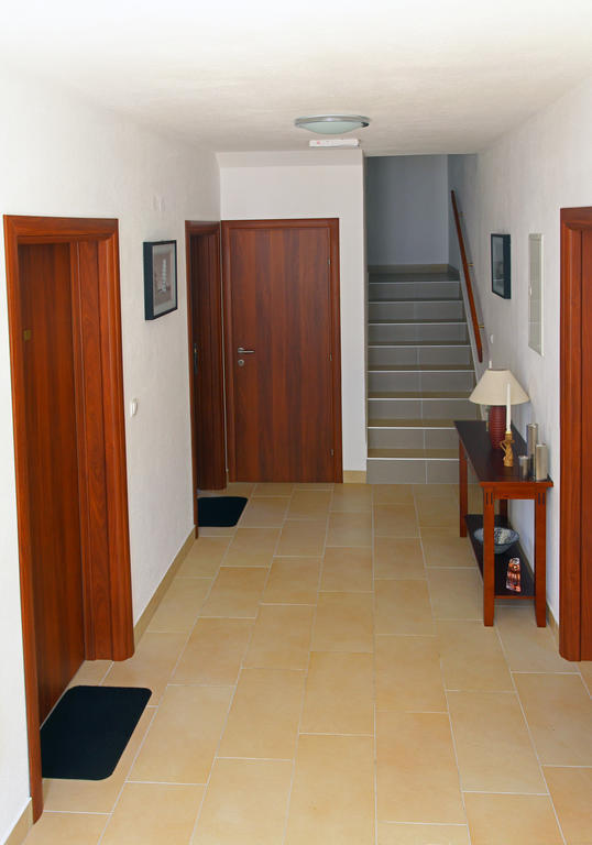 מוסטר Guesthouse Liska מראה חיצוני תמונה