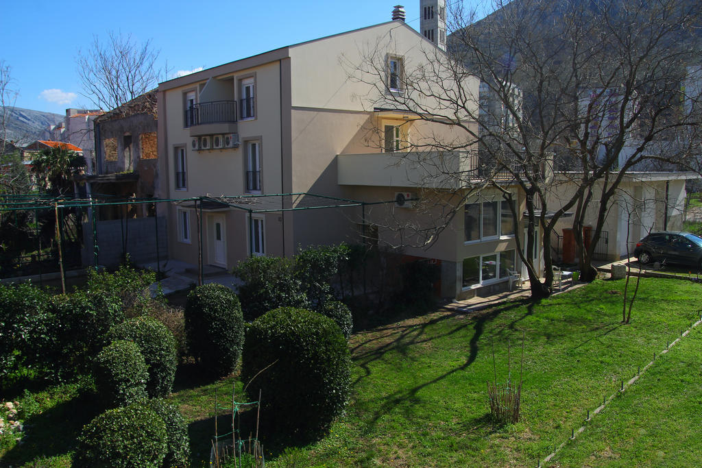 מוסטר Guesthouse Liska מראה חיצוני תמונה